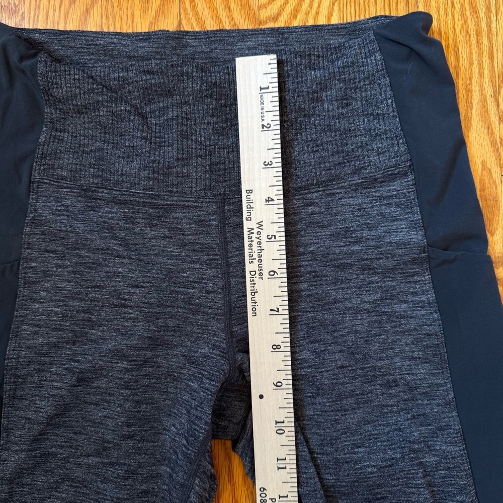 Athleta Excursion Hybrid Tight Gray Colorblock Leggings Women’s Size Small - Picture 10 of 11